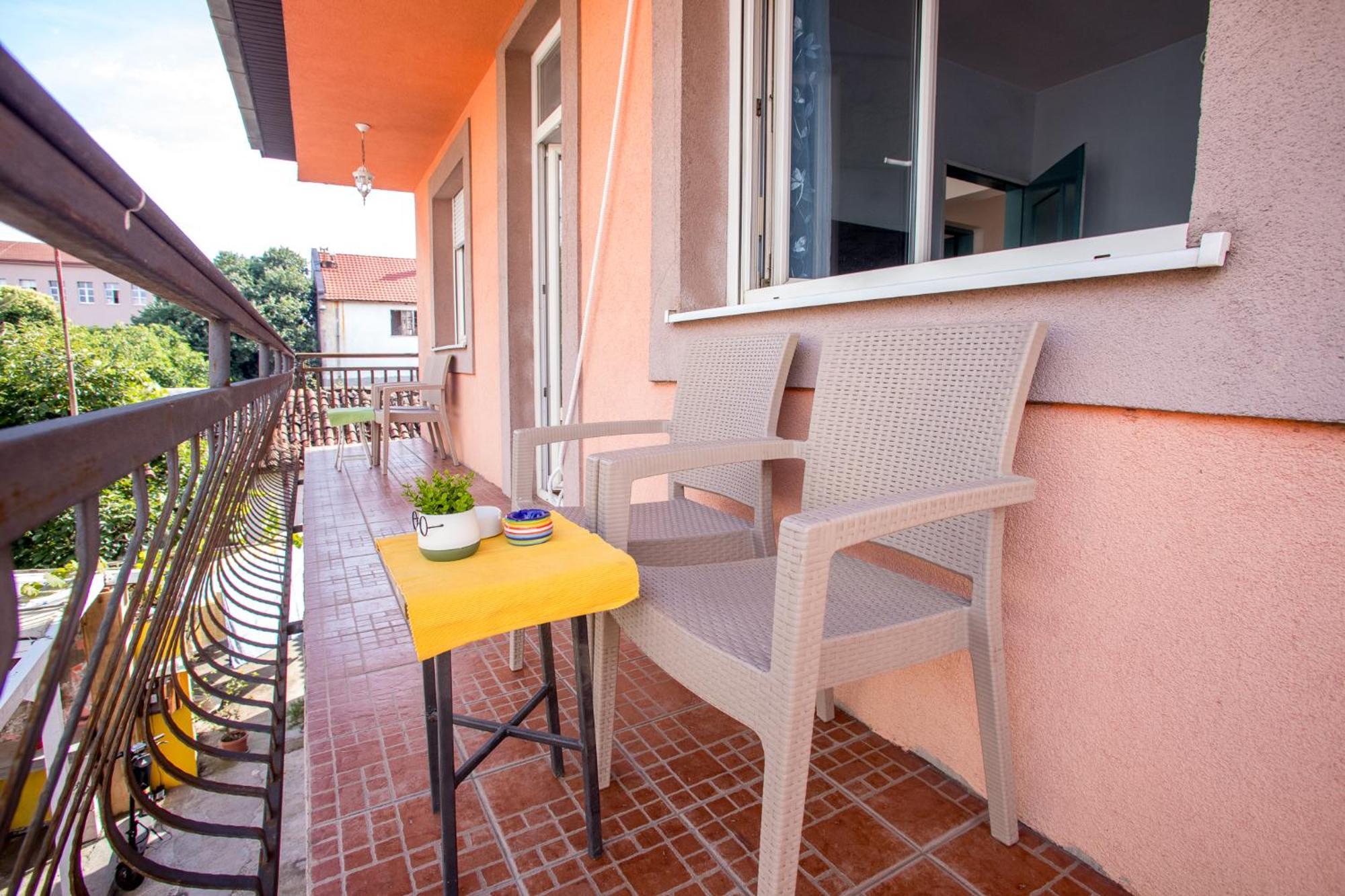 Ferienwohnung Late Story Podgorica Exterior foto